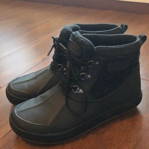 Keen Belleterre winter ankle boots
